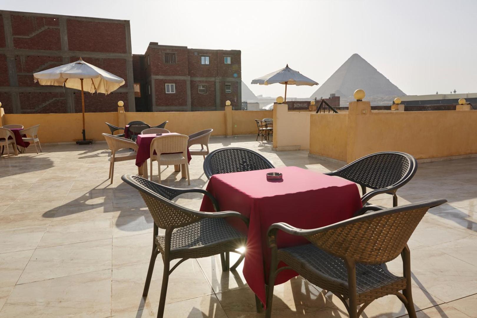 Grand Golden Pyramids View Hotel Kafret el-Gabal Dış mekan fotoğraf