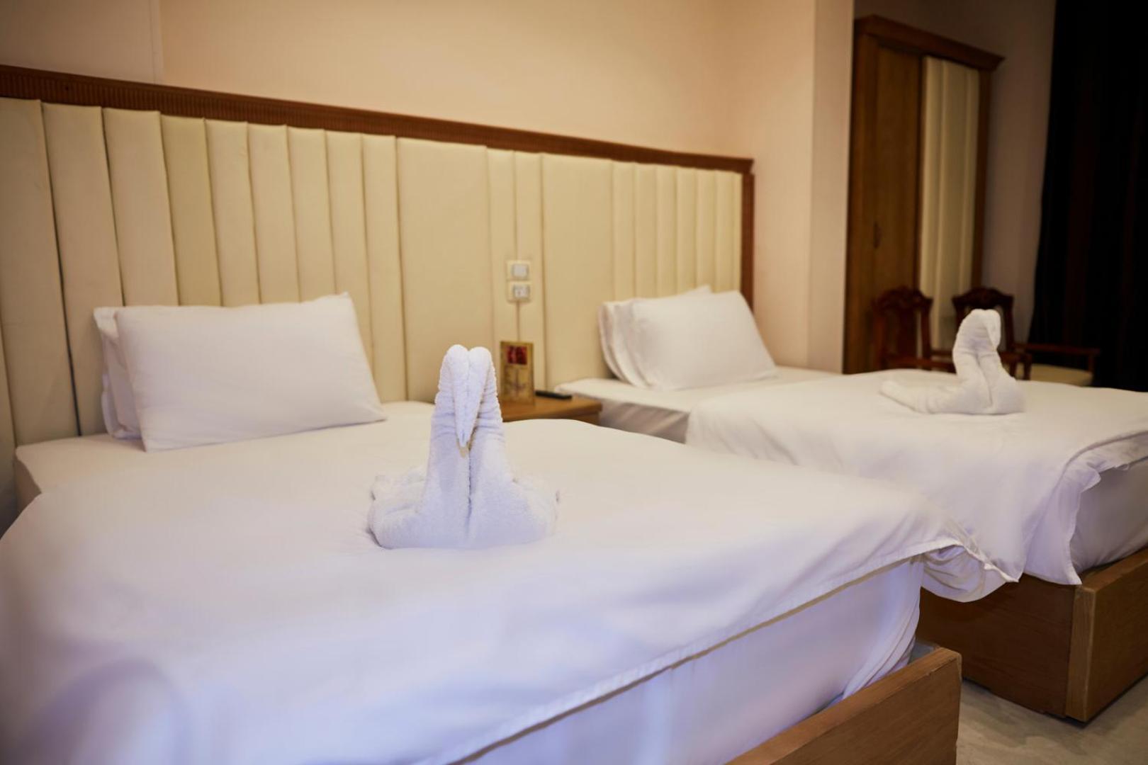 Grand Golden Pyramids View Hotel Kafret el-Gabal Dış mekan fotoğraf