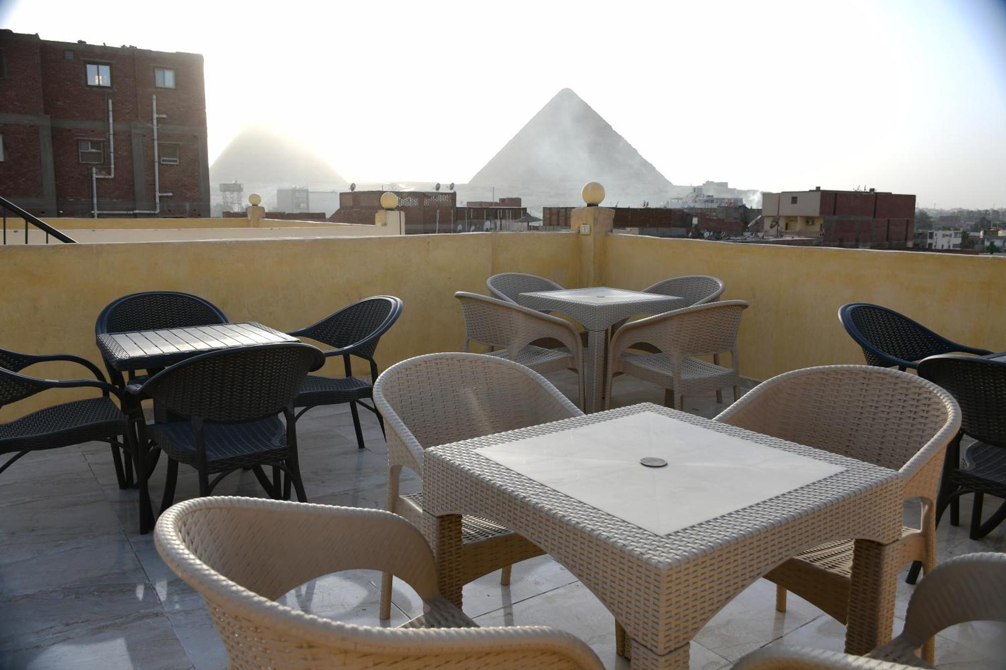 Grand Golden Pyramids View Hotel Kafret el-Gabal Dış mekan fotoğraf