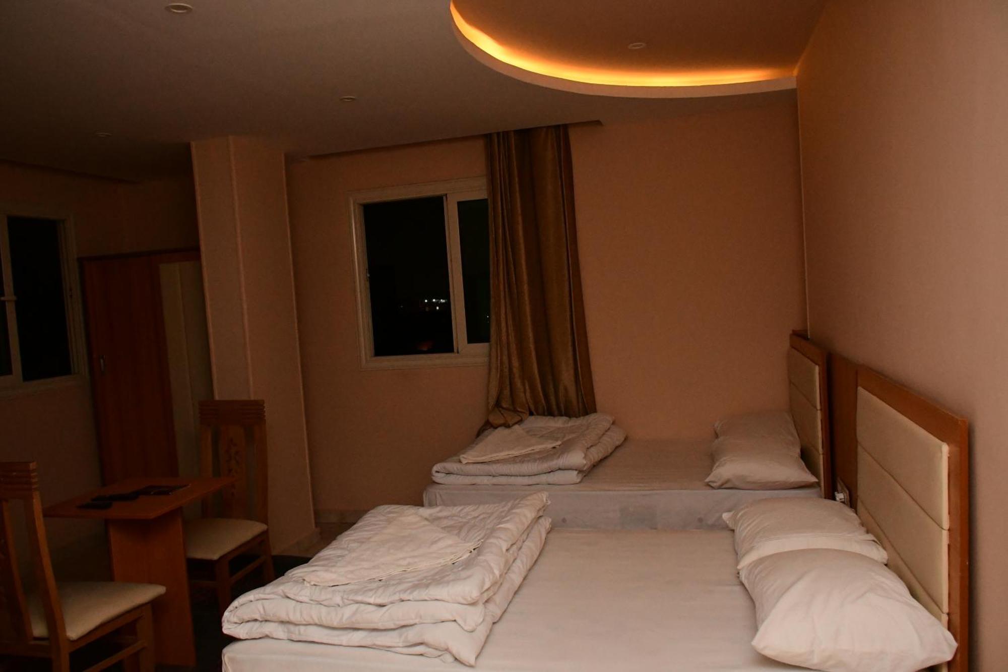 Grand Golden Pyramids View Hotel Kafret el-Gabal Dış mekan fotoğraf