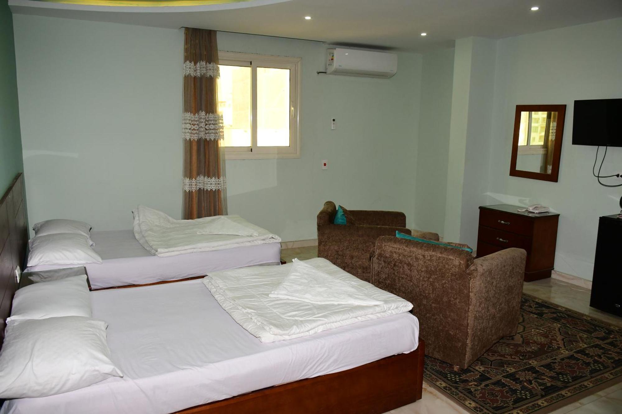 Grand Golden Pyramids View Hotel Kafret el-Gabal Dış mekan fotoğraf