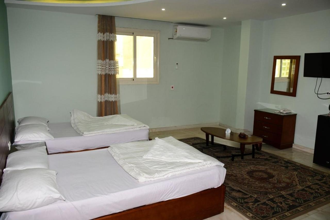 Grand Golden Pyramids View Hotel Kafret el-Gabal Dış mekan fotoğraf